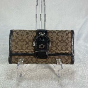 COACH Soho Signature Jacquard Checkbook Wallet Khaki/Chestnut